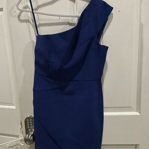 Gorgeous brand new with tags toyal blue dress size 4 BCBGMAXAZRIA